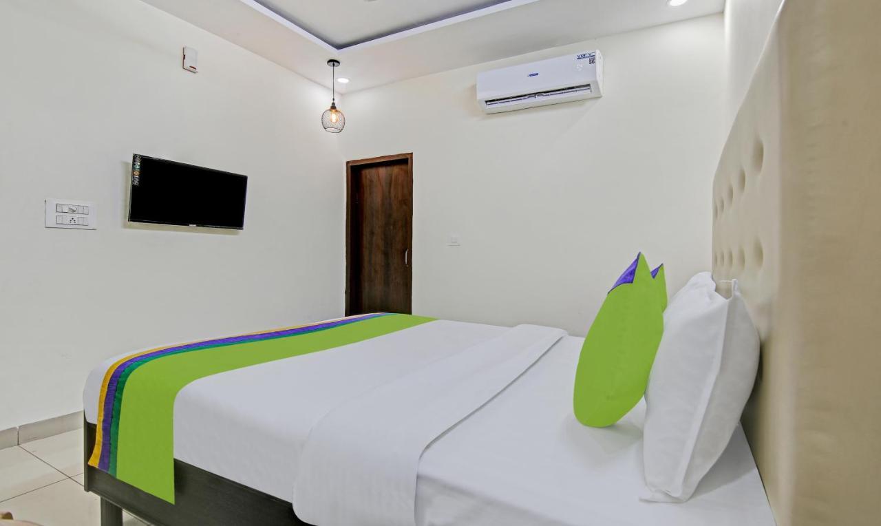 Hotel Treebo Royal Empire Adarsh Nagar, Chandīgarh Exteriér fotografie