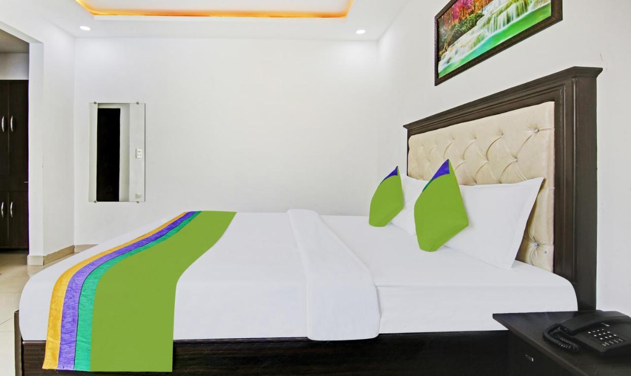Hotel Treebo Royal Empire Adarsh Nagar, Chandīgarh Exteriér fotografie